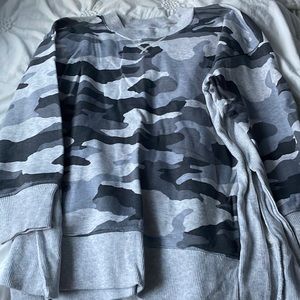 Camo Arie over sized crew neck